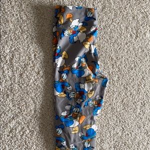 Lularoe Donald Duck legging